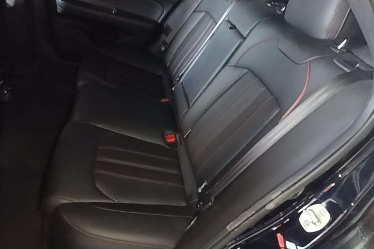 Used GAC Trumpchi EMPOW 2023 270T DCT J15 Version Left Rear Seat