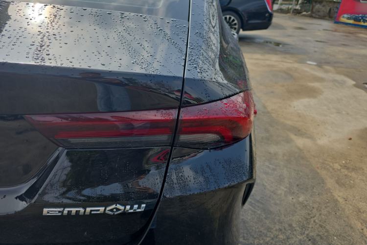 Used GAC Trumpchi EMPOW 2023 270T DCT J15 Version Right Rear Taillight