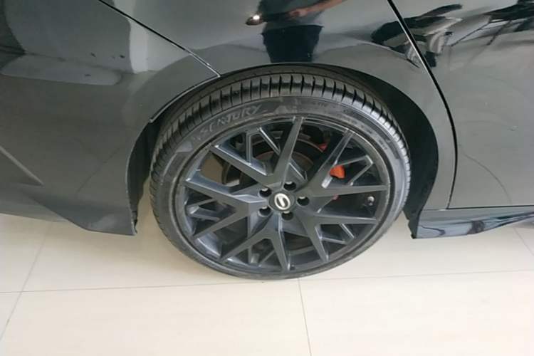 Used GAC Trumpchi EMPOW 2023 400T Automatic R MAX Right Rear Wheel Hub