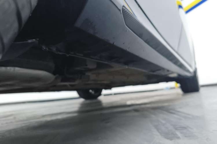 Used GAC Trumpchi EMPOW 2023 Shadow Leopard H Smart Hybrid Edition Right Side Sill