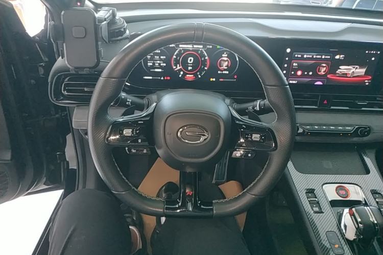 Used GAC Trumpchi EMPOW 2023 400T Automatic R MAX Steering Wheel