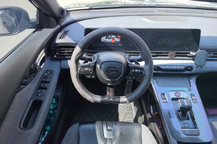 Used GAC Trumpchi EMPOW 2023 400T Automatic R MAX Steering Wheel
