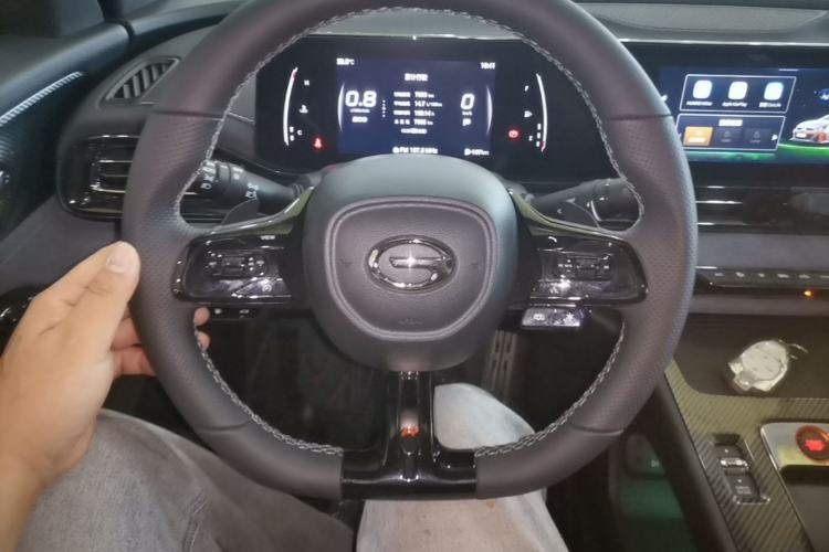 Used GAC Trumpchi EMPOW 2023 400T Automatic R PRO Steering Wheel
