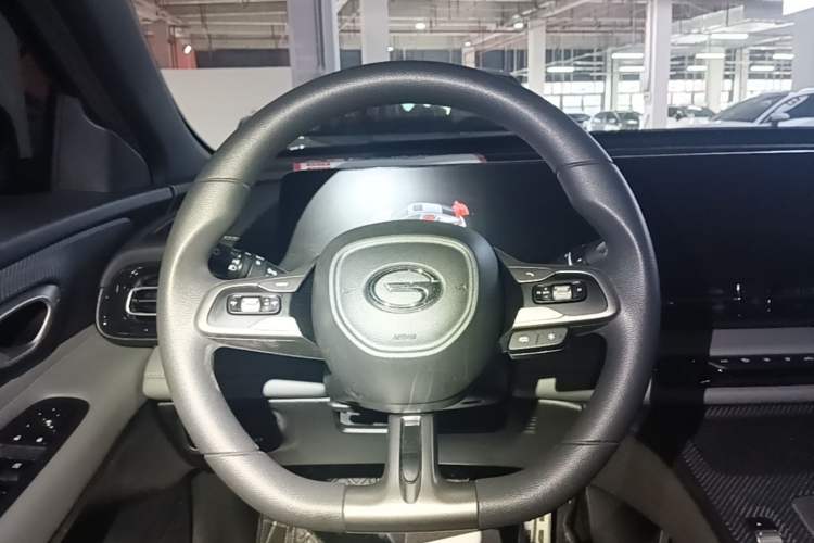Used GAC Trumpchi EMPOW 2023 270T DCT J11 Version Steering Wheel