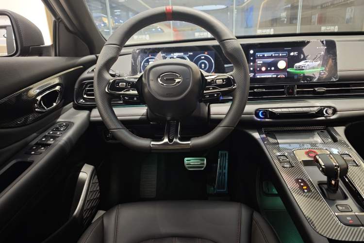 Used GAC Trumpchi EMPOW 2023 Shadow Leopard H Smart Hybrid Edition Steering Wheel