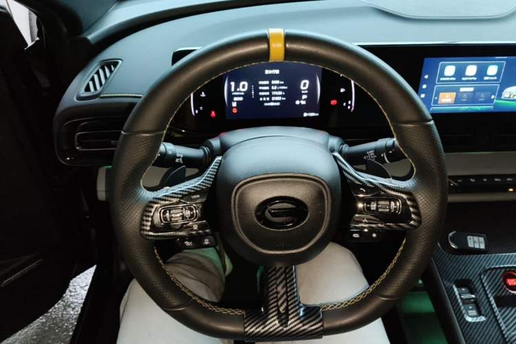 Used GAC Trumpchi EMPOW 2023 270T DCT J15 Version Steering Wheel