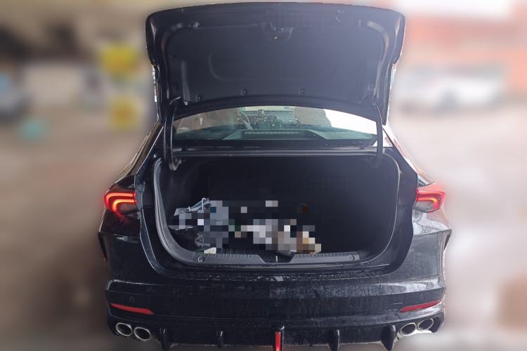 Used GAC Trumpchi EMPOW 2023 270T DCT J16 Version Trunk
