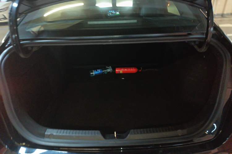 Used GAC Trumpchi EMPOW 2023 Shadow Leopard H High-Energy Hybrid Edition Trunk