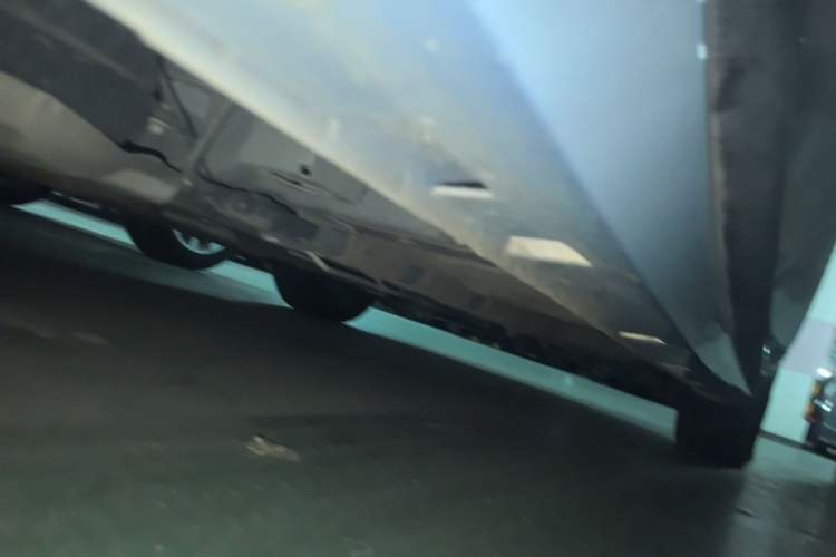 Used GAC Trumpchi EMPOW 2023 Shadow Leopard H Smart Hybrid Edition Chassis Rear Right