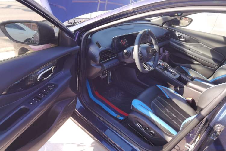 Used GAC Trumpchi EMPOW 2023 270T DCT J16 Version Driver Seat