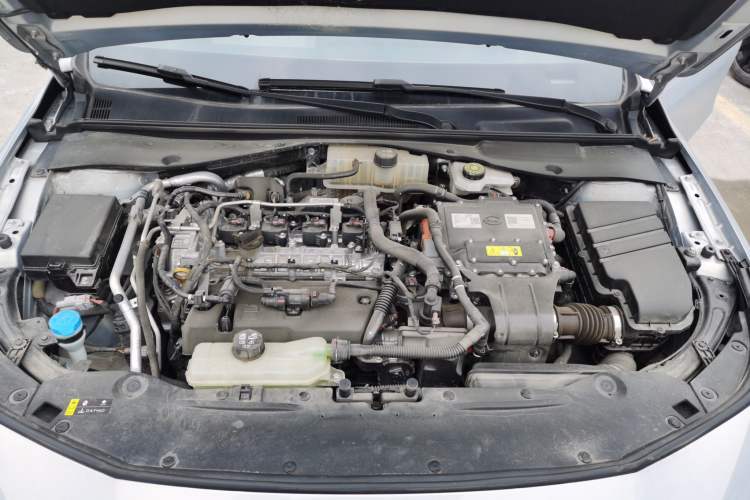 Used GAC Trumpchi EMPOW 2023 Shadow Leopard H High-Energy Hybrid Edition Engine Bay