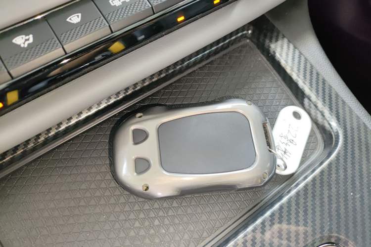 Used GAC Trumpchi EMPOW 2023 Shadow Leopard H Smart Hybrid Edition Interior 1