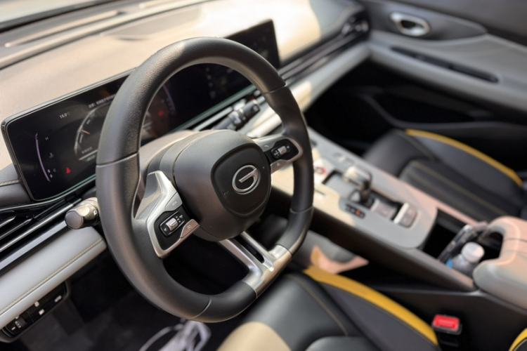 Used GAC Trumpchi EMPOW 2023 Shadow Leopard H High-Energy Hybrid Edition Interior 2