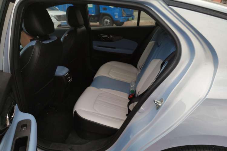 Used GAC Trumpchi EMPOW 2023 Shadow Leopard H Smart Hybrid Edition Interior 4