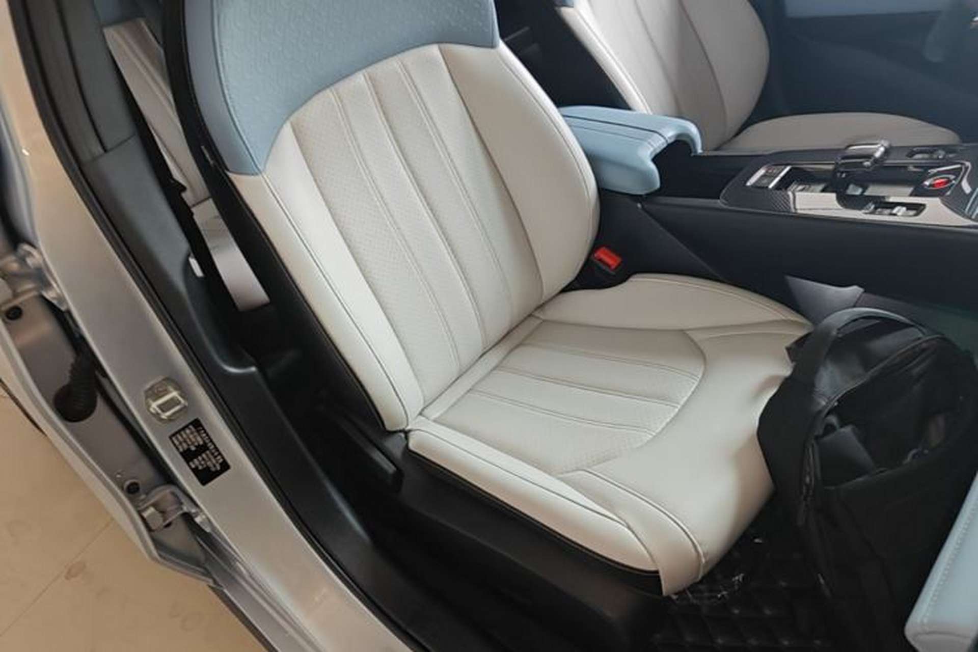 Used GAC Trumpchi EMPOW 2023 Shadow Leopard H Smart Hybrid Edition Right Front Seat