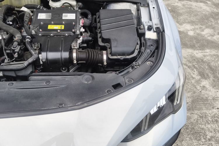 Used GAC Trumpchi EMPOW 2023 Shadow Leopard H Smart Hybrid Edition Engine Bay Left