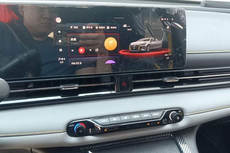Used GAC Trumpchi EMPOW 2023 270T DCT J16 Version Audio And AC Panel