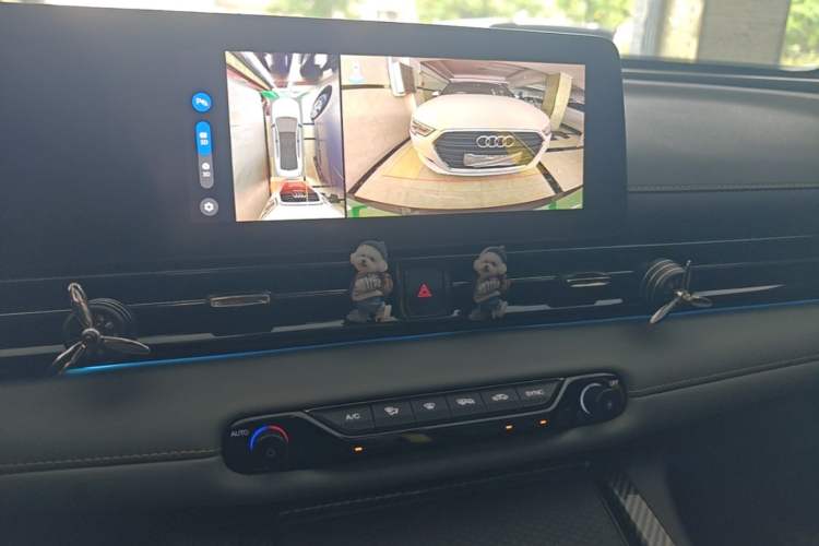 Used GAC Trumpchi EMPOW 2023 270T DCT J16 Version Audio And AC Panel