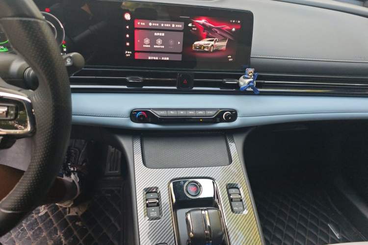 Used GAC Trumpchi EMPOW 2023 Shadow Leopard H Smart Hybrid Edition Audio And AC Panel