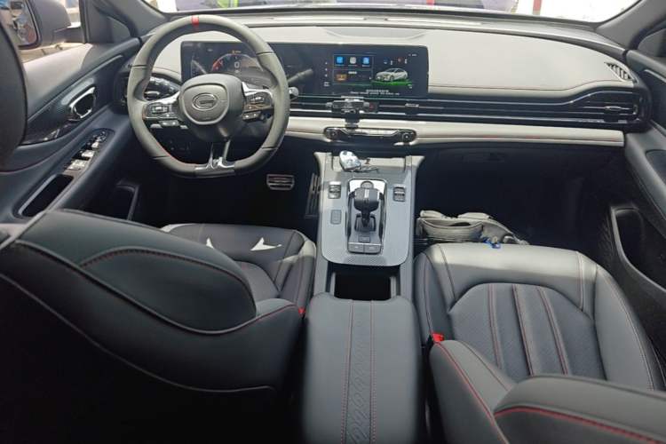 Used GAC Trumpchi EMPOW 2023 270T DCT J15 Version Center Console