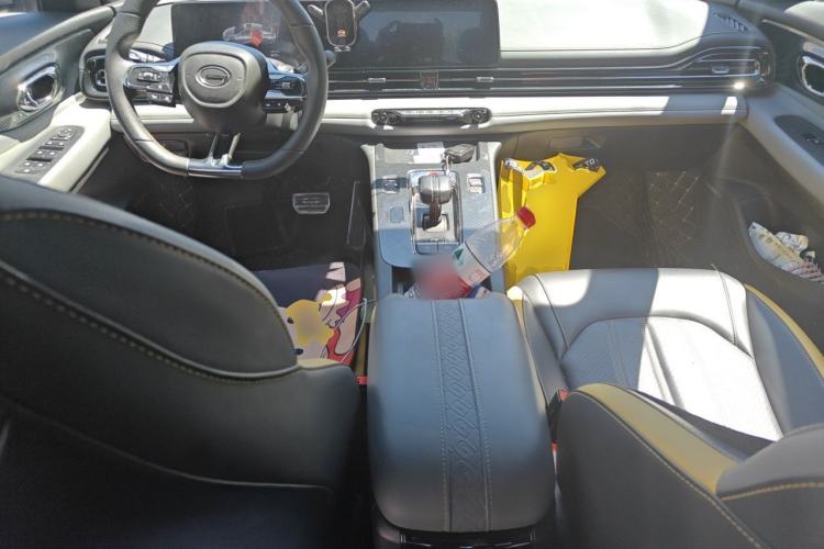 Used GAC Trumpchi EMPOW 2023 270T DCT J15 Version Center Console