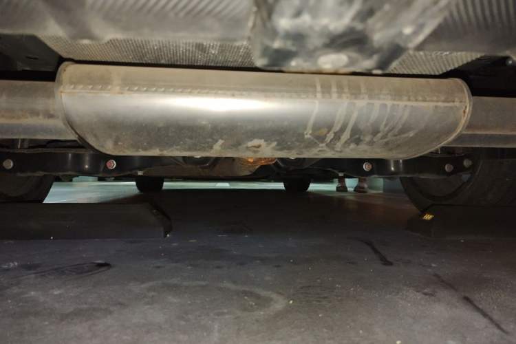 Used GAC Trumpchi EMPOW 2023 400T Automatic R PRO Chassis Rear