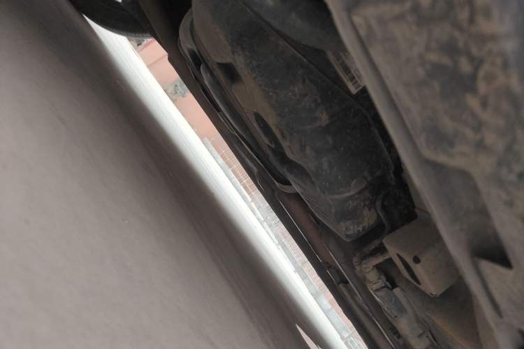 Used GAC Trumpchi EMPOW 2023 270T DCT J15 Version Chassis Rear Right