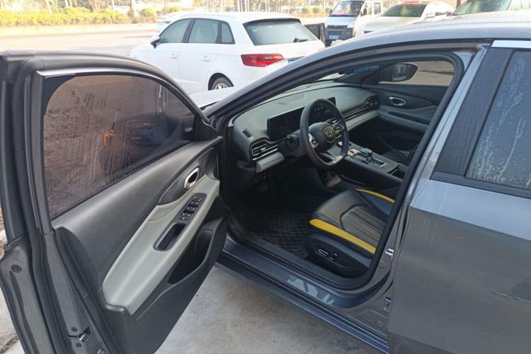 Used GAC Trumpchi EMPOW 2023 Shadow Leopard H High-Energy Hybrid Edition Driver Seat
