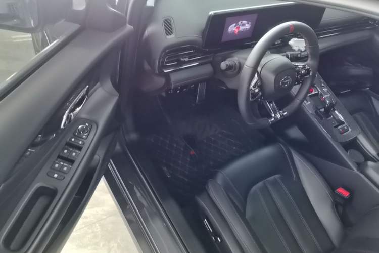 Used GAC Trumpchi EMPOW 2023 270T DCT J15 Version Driver Seat