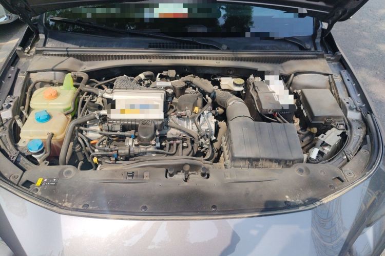 Used GAC Trumpchi EMPOW 2023 270T DCT J15 Version Engine Bay