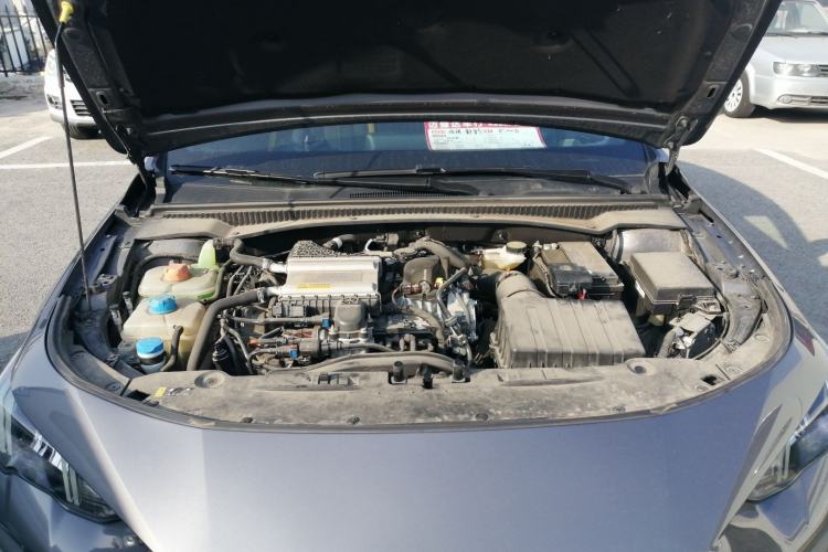 Used GAC Trumpchi EMPOW 2023 270T DCT J15 Version Engine Bay