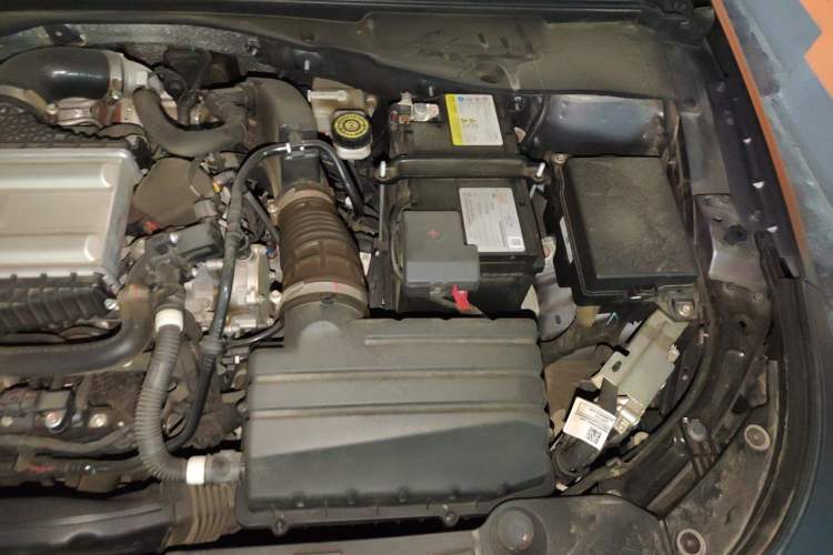 Used GAC Trumpchi EMPOW 2023 400T Automatic R PRO Engine Bay Left