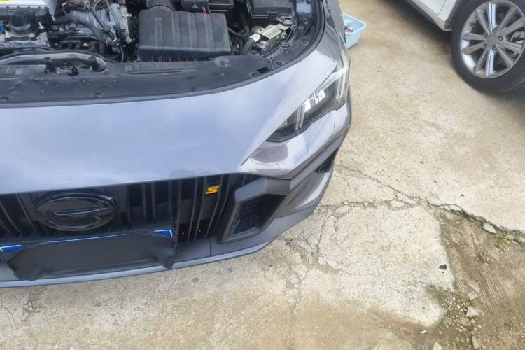 Used GAC Trumpchi EMPOW 2023 270T DCT J15 Version Engine Bay Left