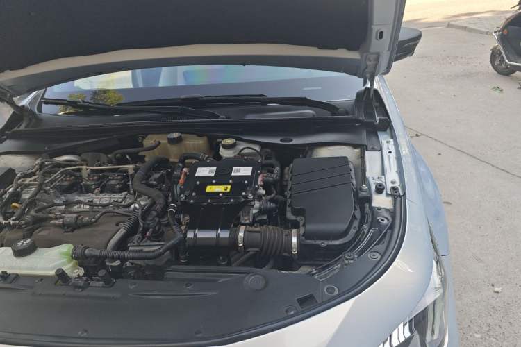 Used GAC Trumpchi EMPOW 2023 Shadow Leopard H Smart Hybrid Edition Engine Bay Left