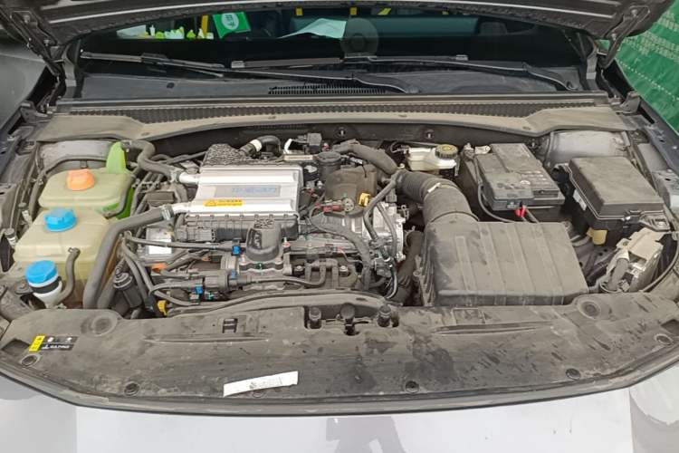 Used GAC Trumpchi EMPOW 2023 270T DCT J11 Version Engine Bay