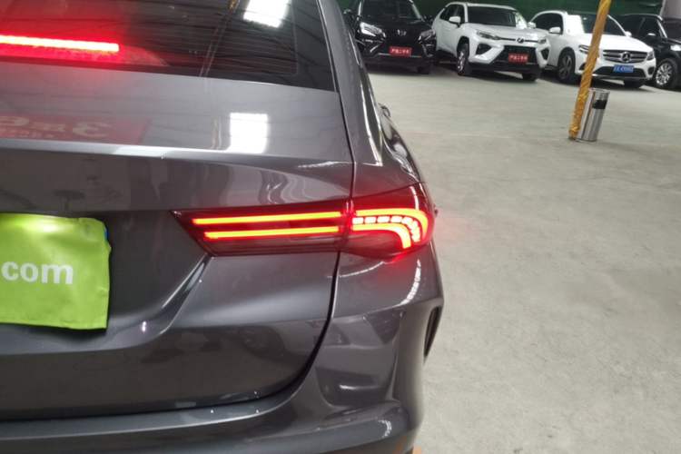 Used GAC Trumpchi EMPOW 2023 Shadow Leopard H High-Energy Hybrid Edition Exterior 3