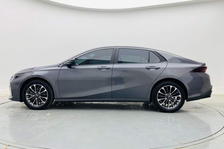 Used GAC Trumpchi EMPOW 2023 Shadow Leopard H High-Energy Hybrid Edition Exterior 4
