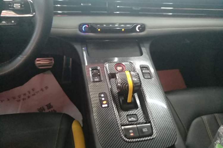 Used GAC Trumpchi EMPOW 2023 270T DCT J15 Version Gear Lever