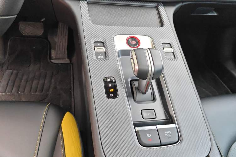 Used GAC Trumpchi EMPOW 2023 Shadow Leopard H High-Energy Hybrid Edition Gear Lever