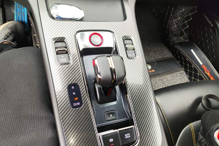 Used GAC Trumpchi EMPOW 2023 270T DCT J15 Version Gear Lever
