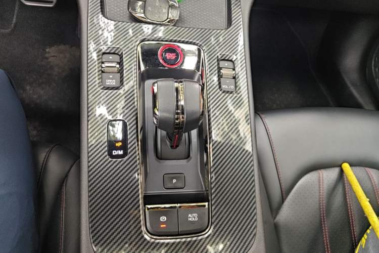 Used GAC Trumpchi EMPOW 2023 270T DCT J15 Version Gear Lever