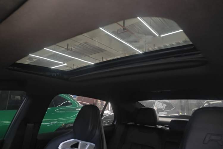 Used GAC Trumpchi EMPOW 2023 400T Automatic R MAX Headliner