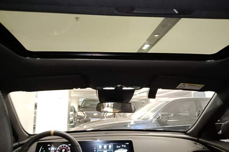 Used GAC Trumpchi EMPOW 2023 270T DCT J15 Version Headliner