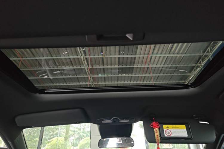 Used GAC Trumpchi EMPOW 2023 400T Automatic R PRO Headliner