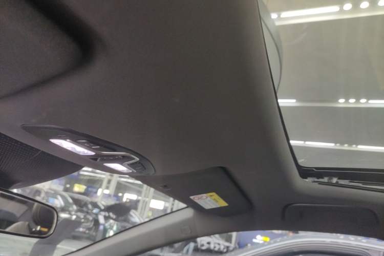 Used GAC Trumpchi EMPOW 2023 Shadow Leopard H High-Energy Hybrid Edition Headliner