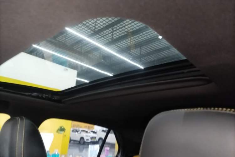 Used GAC Trumpchi EMPOW 2023 270T DCT J16 Version Headliner