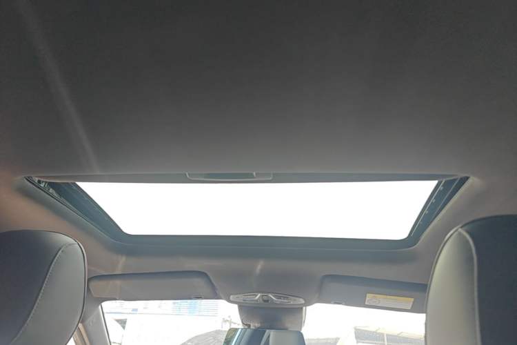 Used GAC Trumpchi EMPOW 2023 270T DCT J15 Version Headliner