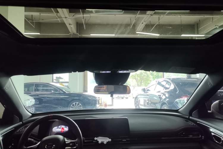 Used GAC Trumpchi EMPOW 2023 270T DCT J15 Version Headliner