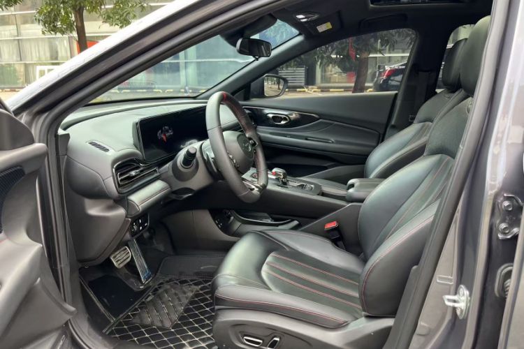 Used GAC Trumpchi EMPOW 2023 270T DCT J15 Version Interior 2