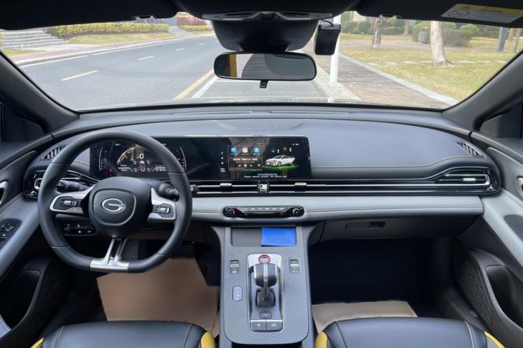 Used GAC Trumpchi EMPOW 2023 Shadow Leopard H High-Energy Hybrid Edition Interior 3